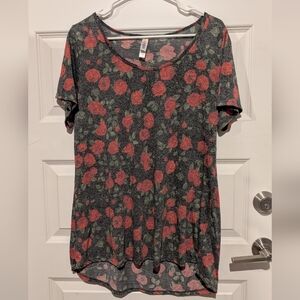 LuLaRoe Red and Green Floral Short Sleeve Top